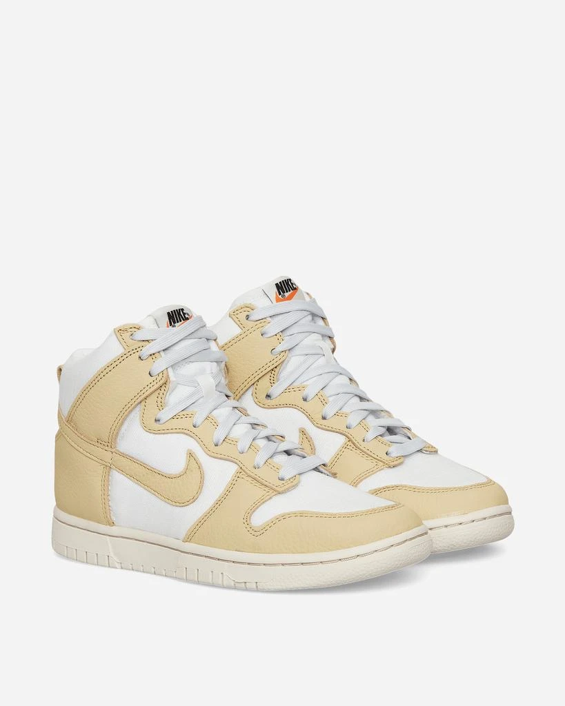 商品NIKE|WMNS Dunk High LX Sneakers Team Gold,价格¥1101,第3张图片详细描述