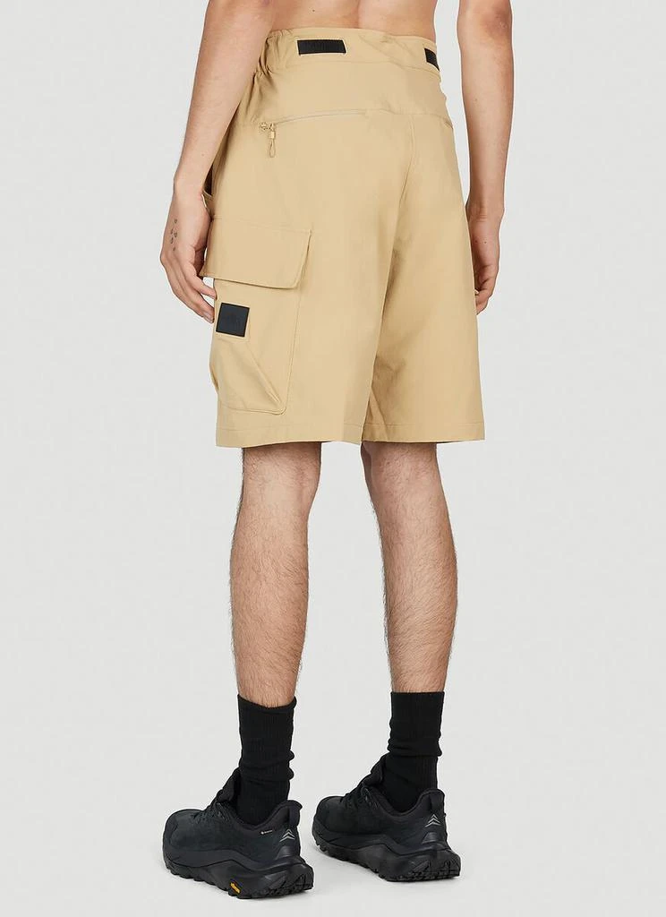 商品The North Face|The North Face Logo Embroidered Cargo Shorts,价格¥904,第2张图片详细描述