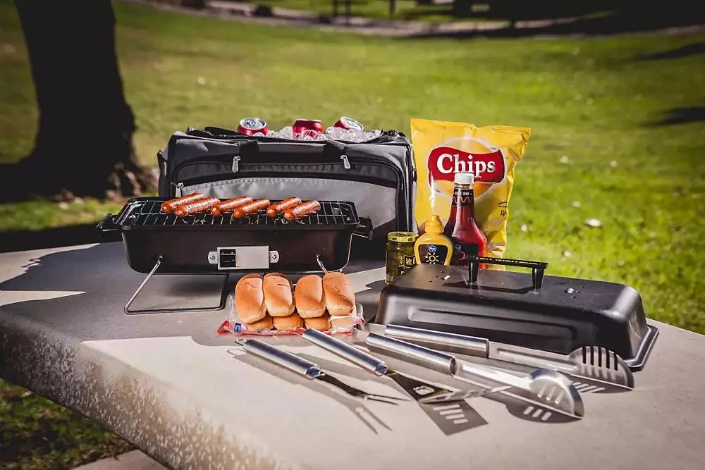 Oniva® by Buccaneer Portable Charcoal Grill & Cooler Tote 商品