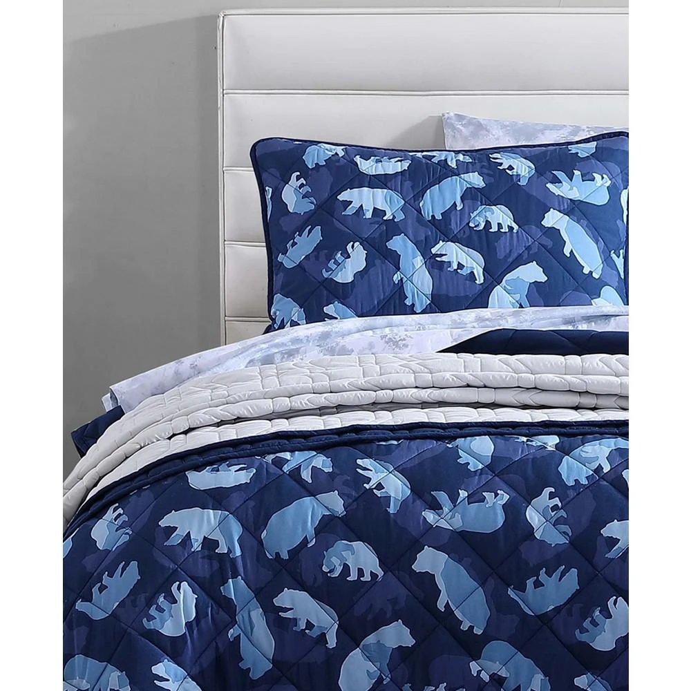 CLOSEOUT! Camp Camo Bear Reversible 3 Piece Quilt Set, Full/Queen 商品