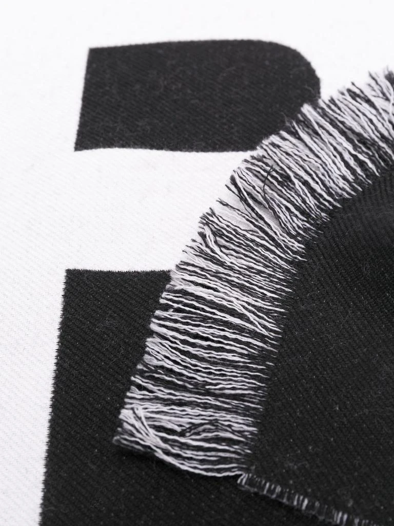 商品Burberry|BURBERRY - Logo Wool Scarf,价格¥2943,第3张图片详细描述