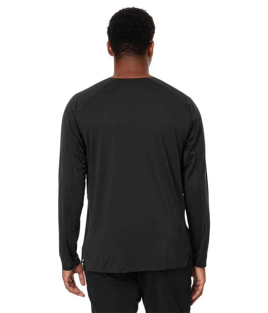 商品Arc'teryx|Norvan Downword Logo Long Sleeve,价格¥819,第2张图片详细描述