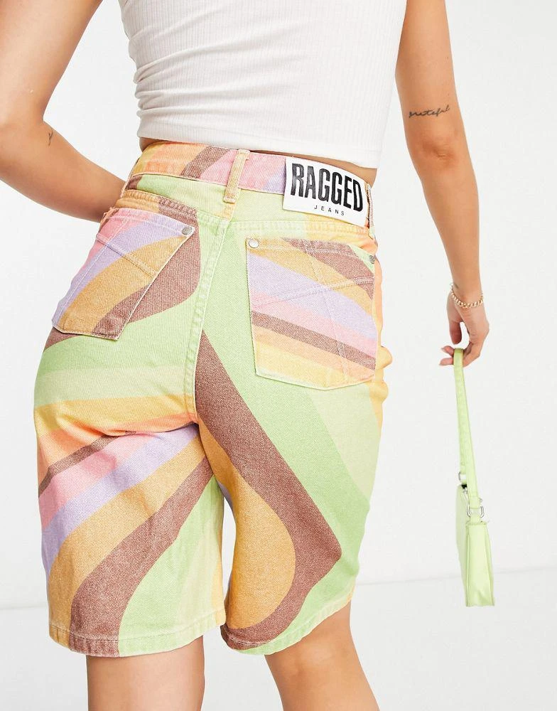 商品The Ragged Priest|The Ragged Priest longline mom shorts in retro rainbow swirl,价格¥259,第2张图片详细描述