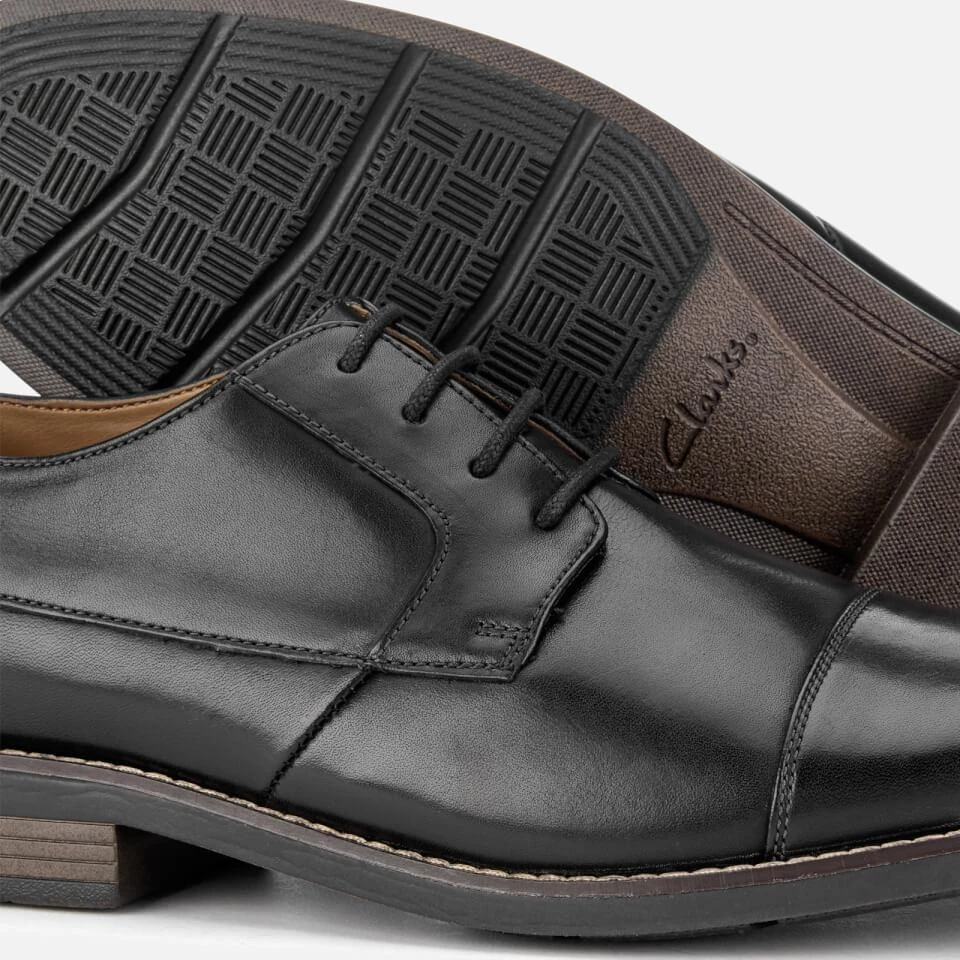 商品Clarks|英伦风商务正装皮鞋 休闲鞋  Men's Becken Cap Leather Derby Shoes - Black,价格¥369,第4张图片详细描述