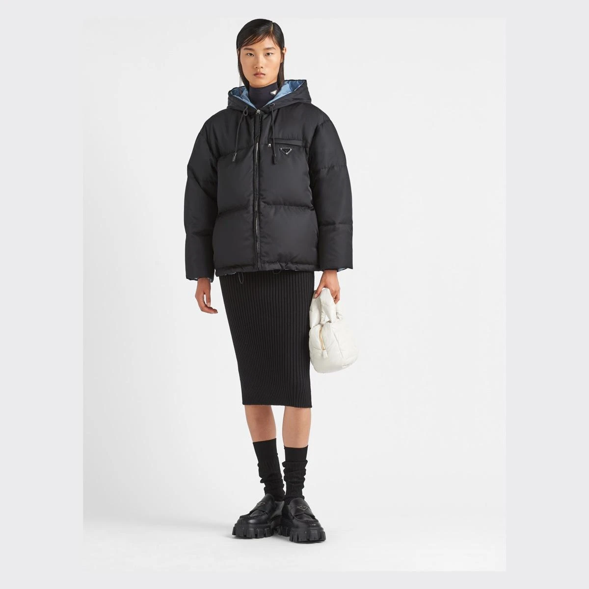 【预售】 普拉达 25秋冬 女士 羽绒服 Re-Nylon 再生尼龙华达呢连帽羽绒外套 29B408_11C9_F0002_S_222  商品