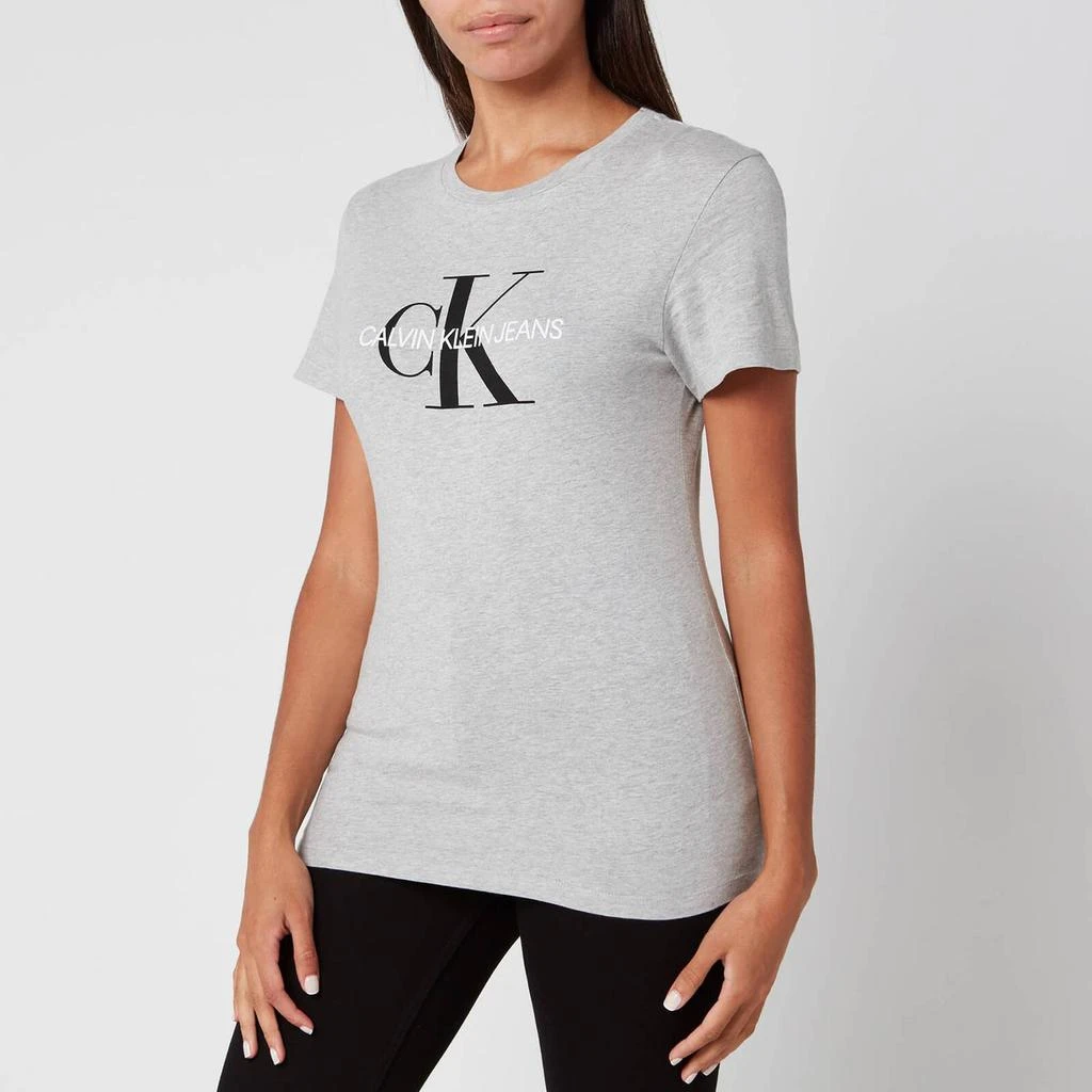 商品Calvin Klein|Calvin Klein Jeans Women's Core Monogram Logo Regular Fit T-Shirt - Light Grey Heather,价格¥133,第1张图片