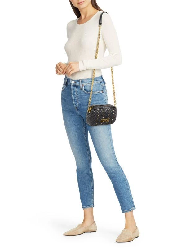 商品Versace|Logo Leather Quilted Crossbody Bag,价格¥696,第2张图片详细描述