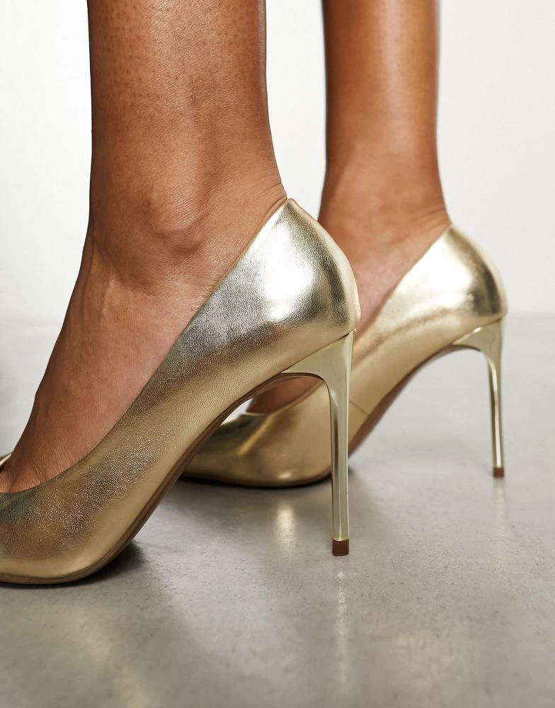 商品ASOS|ASOS DESIGN Paphos pointed high heeled court shoes in gold,价格¥254,第3张图片详细描述