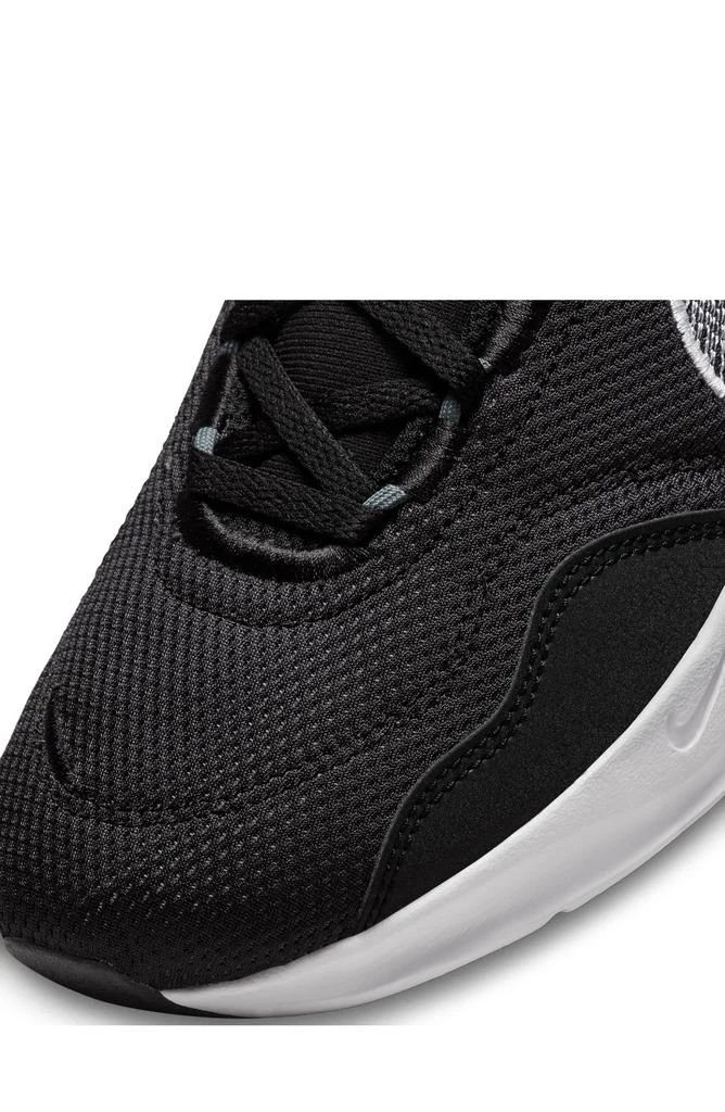 Legend Essential 3 Next Nature Training Shoe 商品