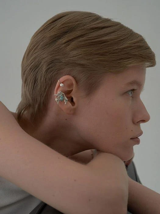 商品gneul|Plain Pearl Earcuff,价格¥491,第2张图片详细描述