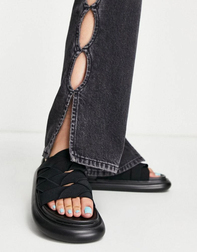 商品Topshop|Topshop Pio elastic footbed mule sandal in black,价格¥130,第2张图片详细描述