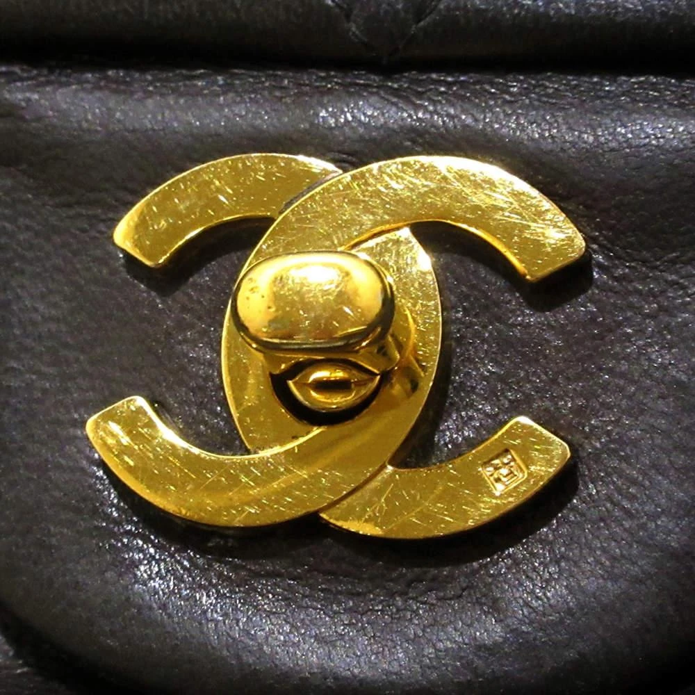 Chanel Black Classic Medium Lambskin Double Flap Bag 商品