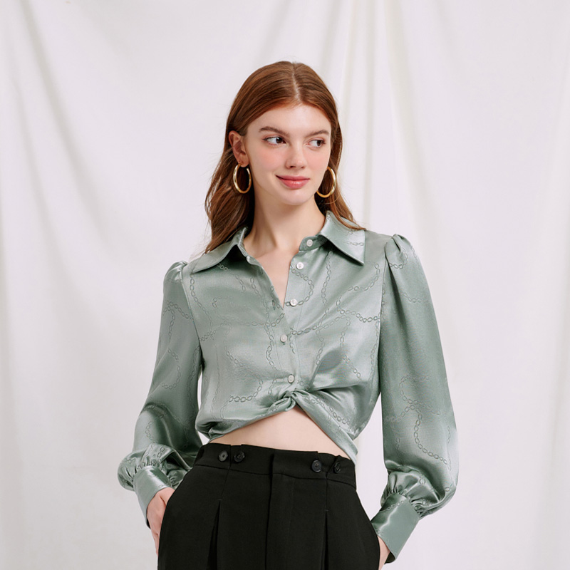 Briella青瓷色缎面链条印花衬衫 | Briella Blouse - Sage商品第4张图片规格展示