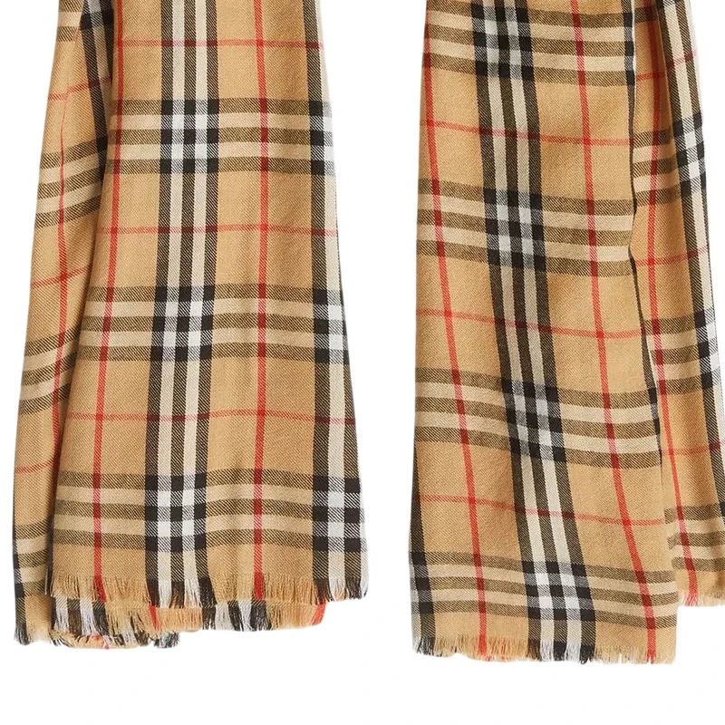 BURBERRY 浅棕色女士围巾 4076807 商品