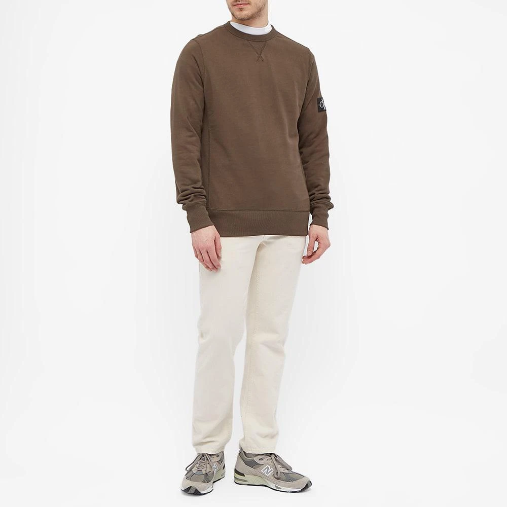 商品Calvin Klein|Calvin Klein Monogram Sleeve Badge Crew Sweat,价格¥389,第5张图片详细描述