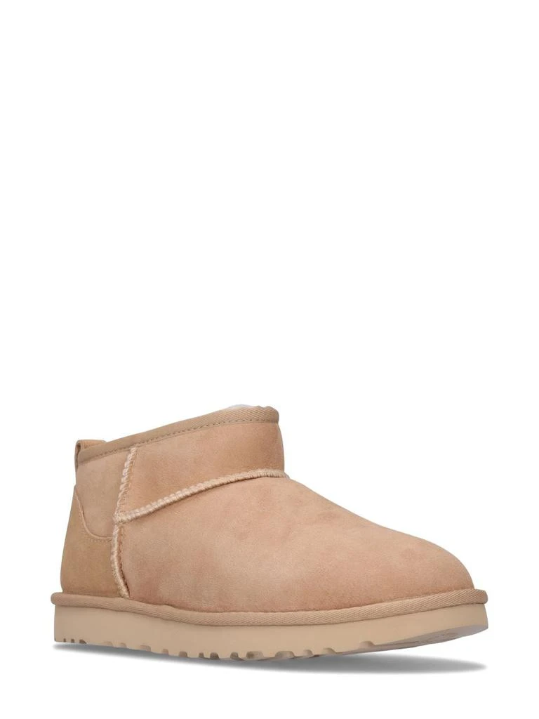 商品UGG|10mm Classic Ultra Mini Shearling Boots,价格¥1304,第1张图片详细描述