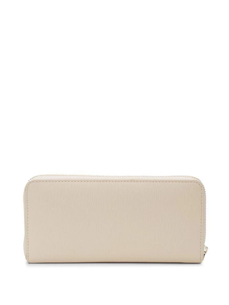 商品Moschino|Textured Zip-Around Wallet,价格¥512,第3张图片详细描述