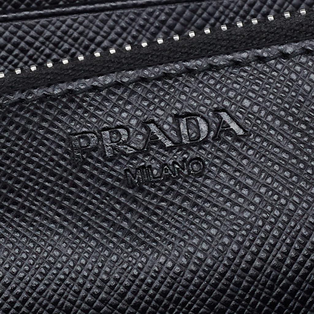 Prada Black Saffiano Leather Travel Zip Around Wallet商品第7张图片规格展示