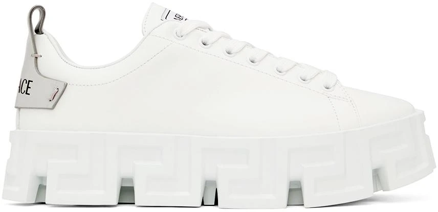 商品Versace|White & Silver 'Greca' Sneakers,价格¥6937,第1张图片
