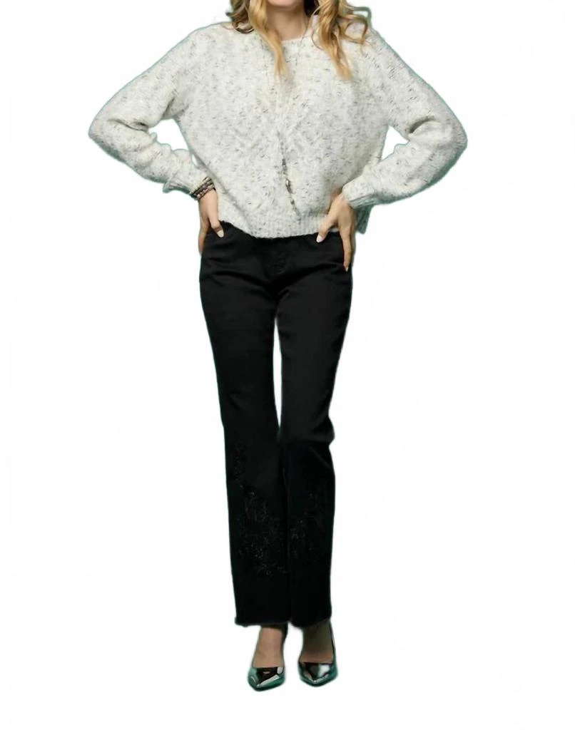 商品COCO + CARMEN|Everstretch Baby Bootcut With Bottom Embroidery Jeans In Black,价格¥633,第5张图片详细描述
