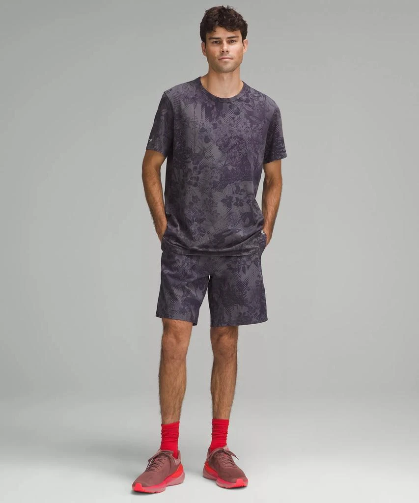 商品Lululemon|Team Canada Relaxed-Fit WovenAir Short 9" *COC Logo,价格¥316,第2张图片详细描述