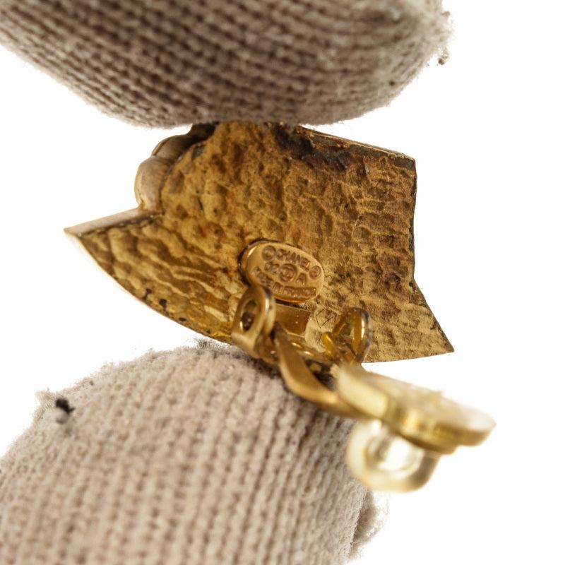 Chanel Black Gold & Pearls Metal Hat Earring商品第4张图片规格展示