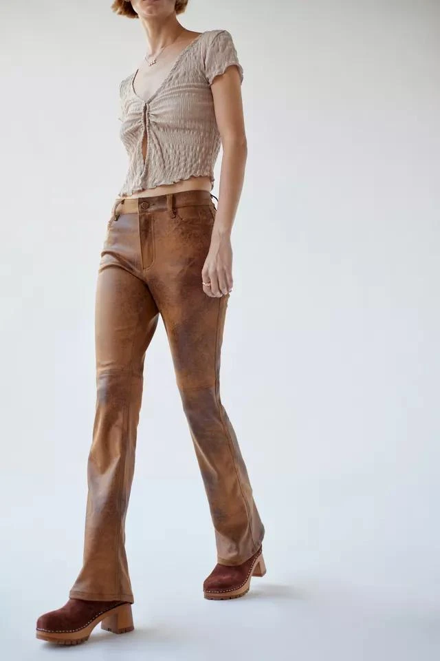 商品Urban Outfitters|UO Sydney Faux Leather Bootcut Pant,价格¥428,第1张图片