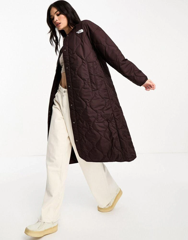 商品The North Face|The North Face Ampato long quilted liner jacket in brown Exclusive at ASOS,价格¥1555,第2张图片详细描述