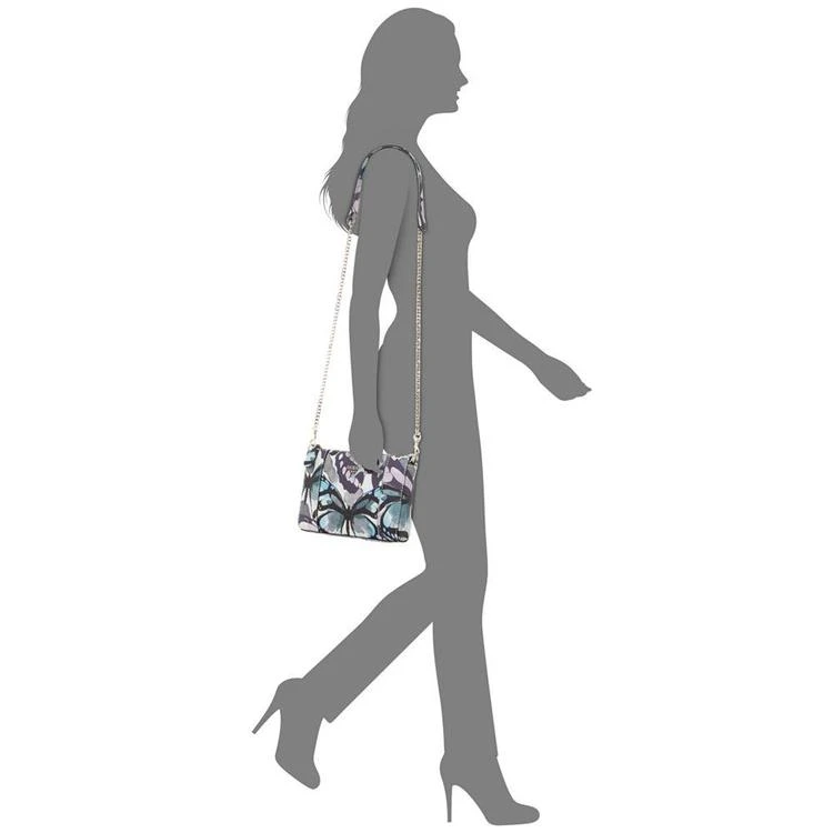 商品GUESS|Kamryn Small Chain Strap Signature Crossbody,价格¥504,第3张图片详细描述