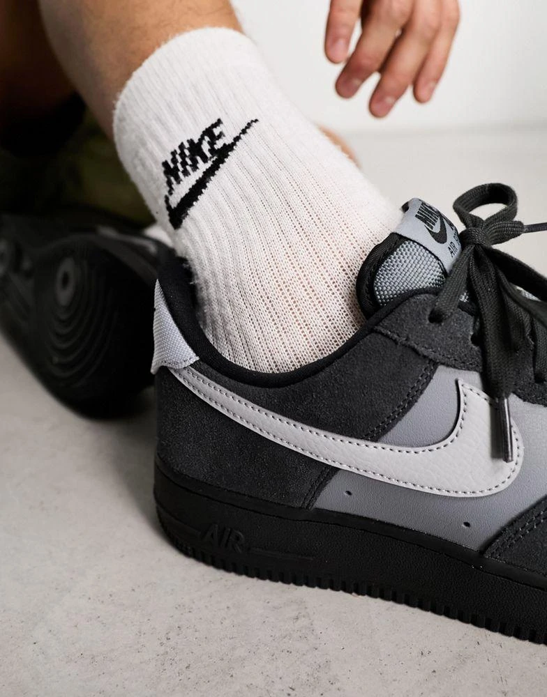 商品NIKE|Nike Air Force 1  LV8 trainers grey and black,价格¥1152,第4张图片详细描述