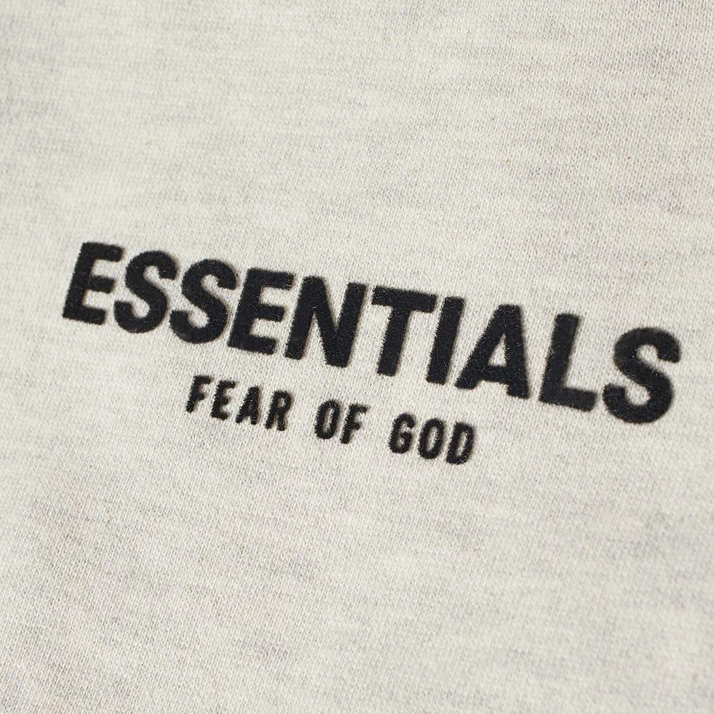 商品Essentials|FEAR OF GOD ESSENTIALS Logo Sweat Pant - Light Oatmeal,价格¥872,第2张图片详细描述