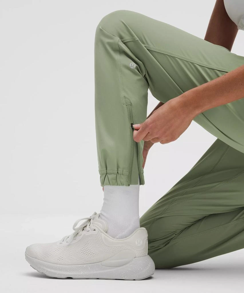 Adapted State High-Rise Jogger *Full Length 商品