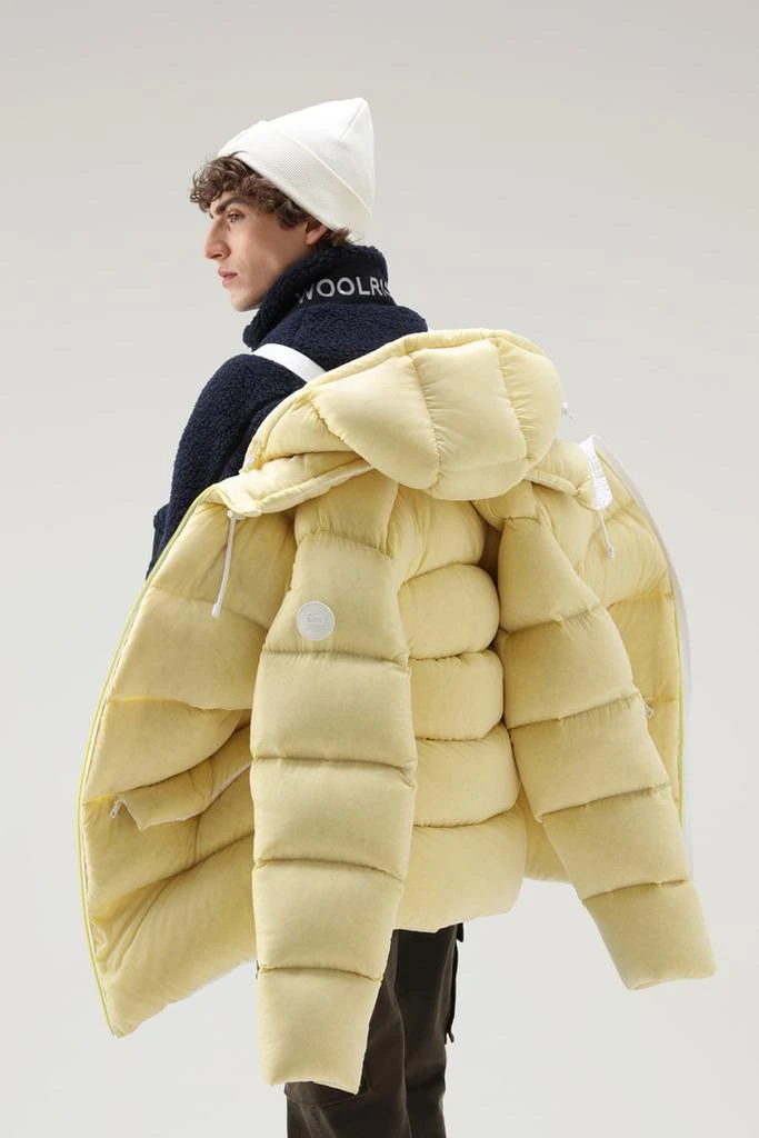商品Woolrich|Dyed Down Jacket in Transparent Nylon,价格¥6080,第4张图片详细描述