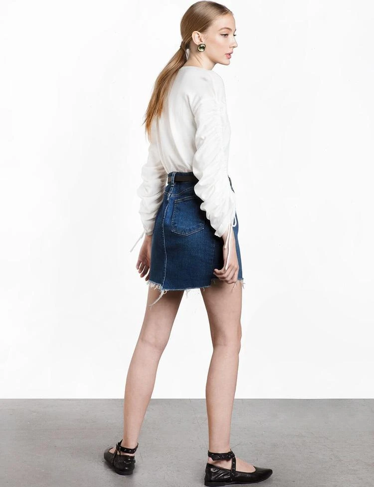 商品Pixie Market|Ivory Ruched Sleeve Knit Top,价格¥455,第5张图片详细描述