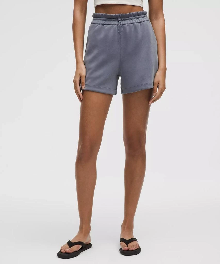 Softstreme High-Rise Short 4" 商品