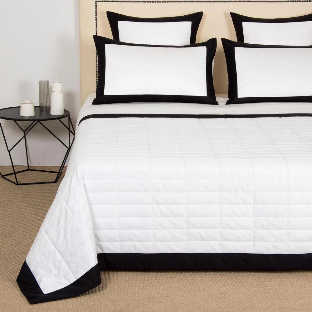 Frette Rectangular Light Quilt 商品