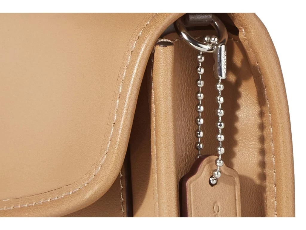 商品Coach|Parker山茶花斜挎链条包,价格¥1508,第4张图片详细描述