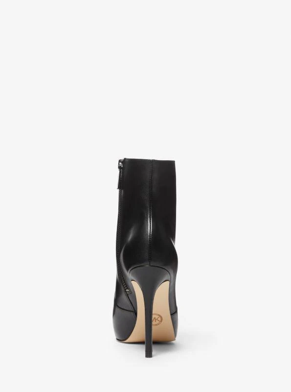 商品Michael Kors|Rue Leather Boot,价格¥269,第4张图片详细描述