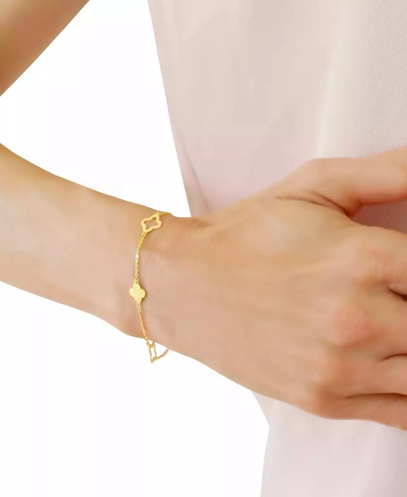 商品Macy's|Solid & Silhouette Alternating Clover Station Link Bracelet in 14k Gold,价格¥2005,第2张图片详细描述