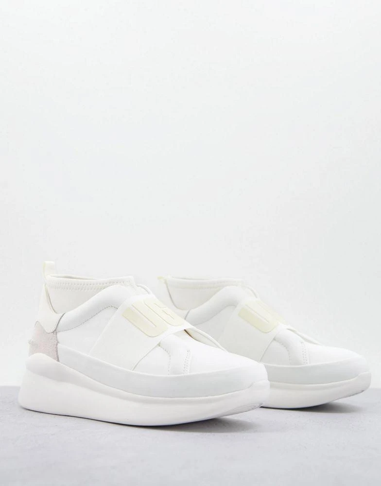 商品UGG|UGG logo panel trainers in cream,价格¥584,第1张图片