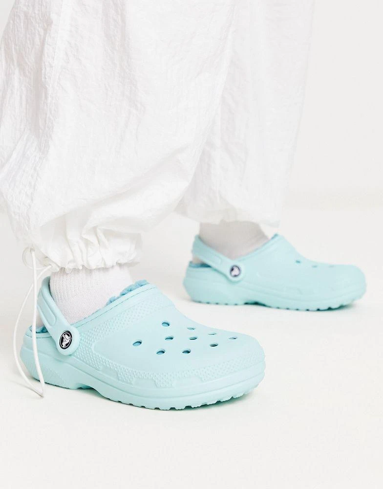 商品Crocs|Crocs classic lined clogs in pure water,价格¥430,第2张图片详细描述