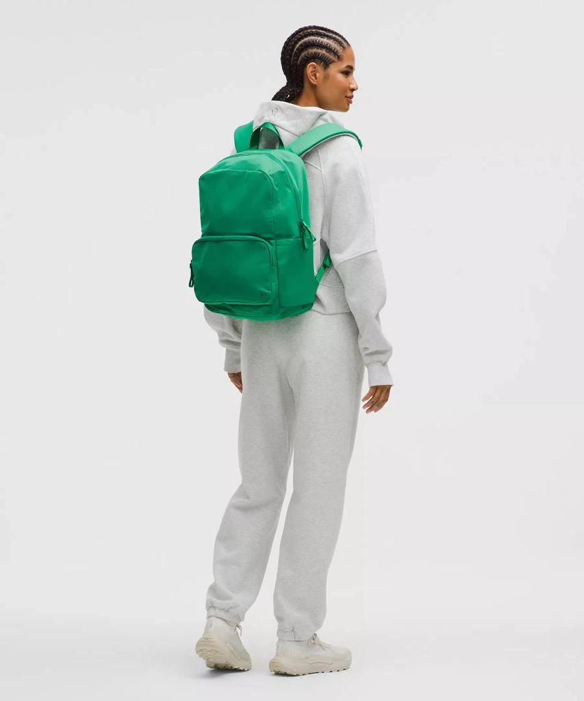 Everywhere Backpack 22L 商品