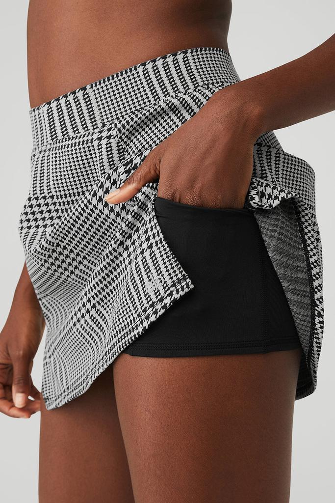 商品Alo|Jacquard Glenplaid Tennis Skirt - Titanium/Black,价格¥399,第6张图片详细描述