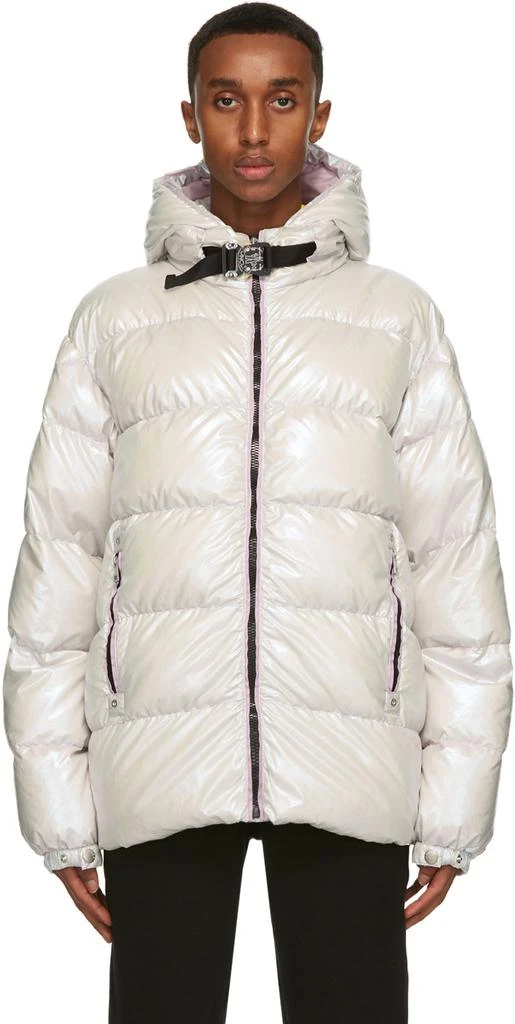 商品Moncler|6 Moncler 1017 ALYX 9SM Silver Down Iridescent Buckle Jacket,价格¥21909,第1张图片