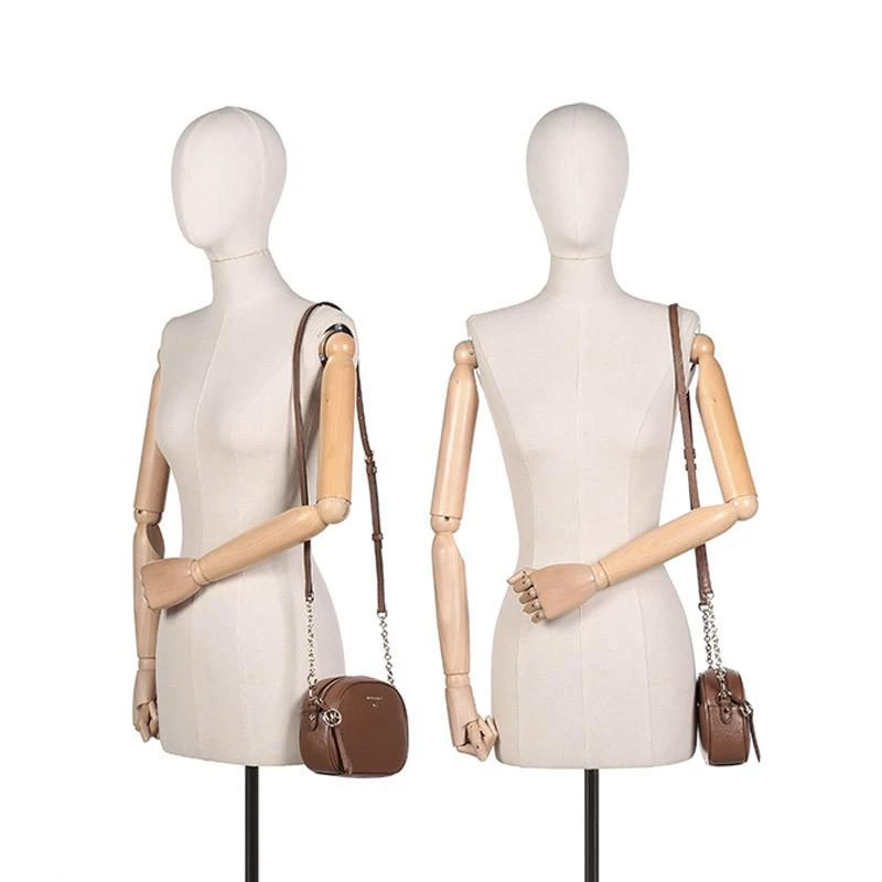商品[国内直发] Michael Kors|迈克·科尔斯 MICHAEL KORS MK女包 Jet Set系列小号棕色牛皮革单肩斜挎链条包 32S1GT9C0L LUGGAGE 送女友,价格¥990,第10张图片详细描述