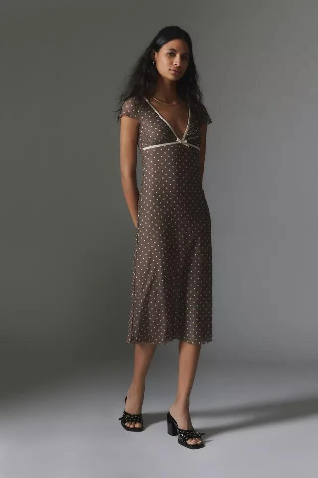 商品Motel|Motel Vilinia Polka Dot Midi Dress,价格¥151,第3张图片详细描述