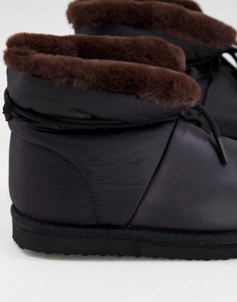ASOS DESIGN Zeke puffer slippers booties in black商品第4张图片规格展示