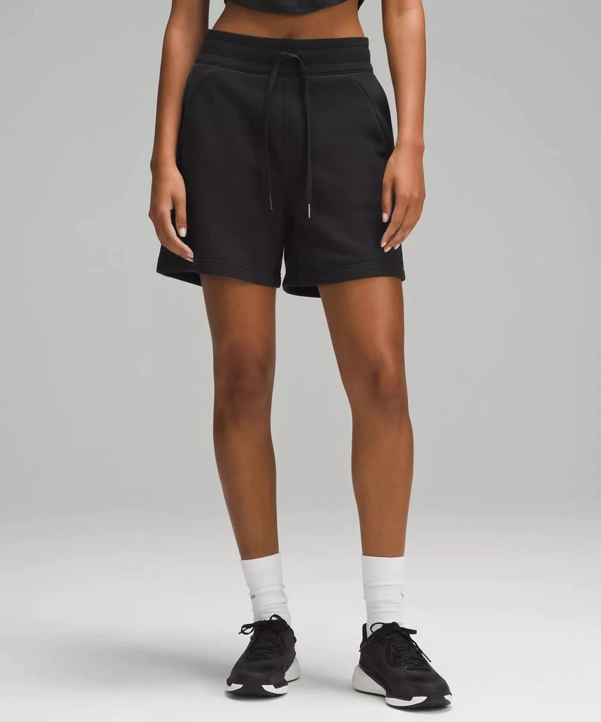 商品Lululemon|Scuba High-Rise Short 5",价格¥323,第1张图片