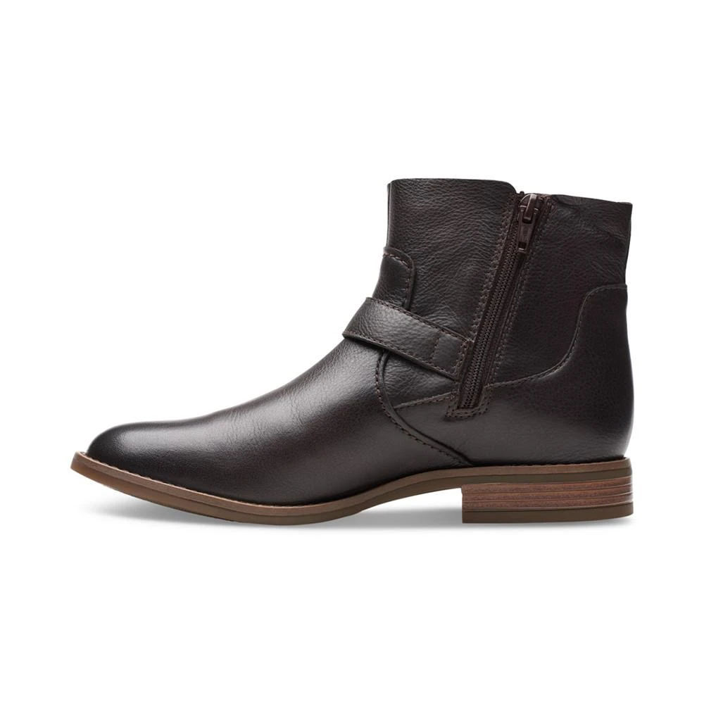 Women's Camzin Loop Buckled Booties 商品