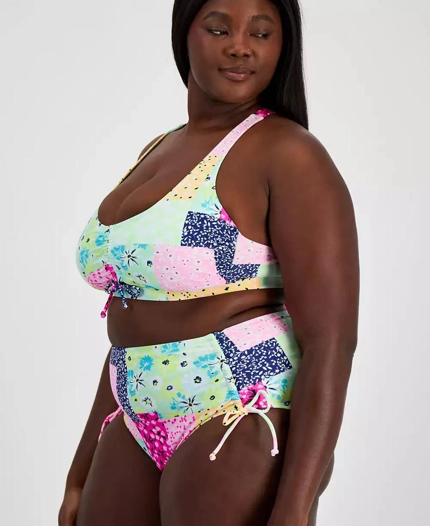 商品California Waves|Salt + Cove Plus Size Patchwork Bikini Top, Created for Macy's,价格¥67,第3张图片详细描述